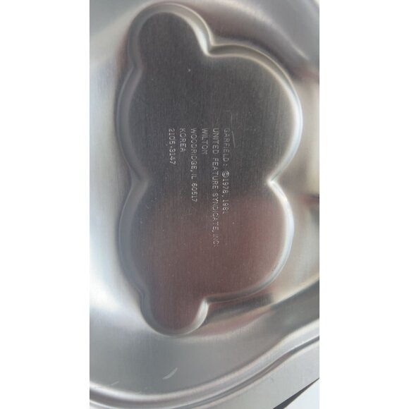 Wilton Garfield 3D‎ Cake Pan - Picture 4 of 5